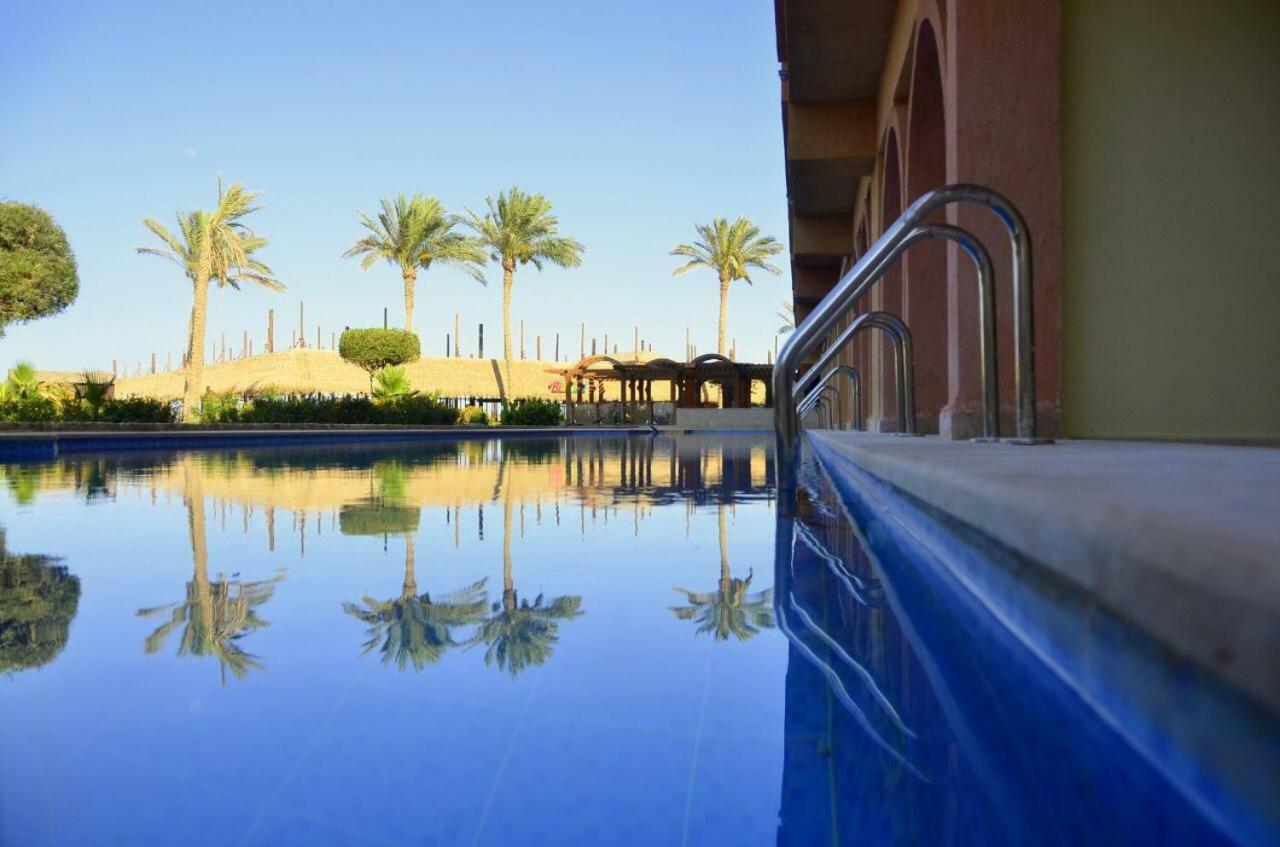 Sea Beach Aqua Park Resort Sharm El-Sheikh Exterior foto